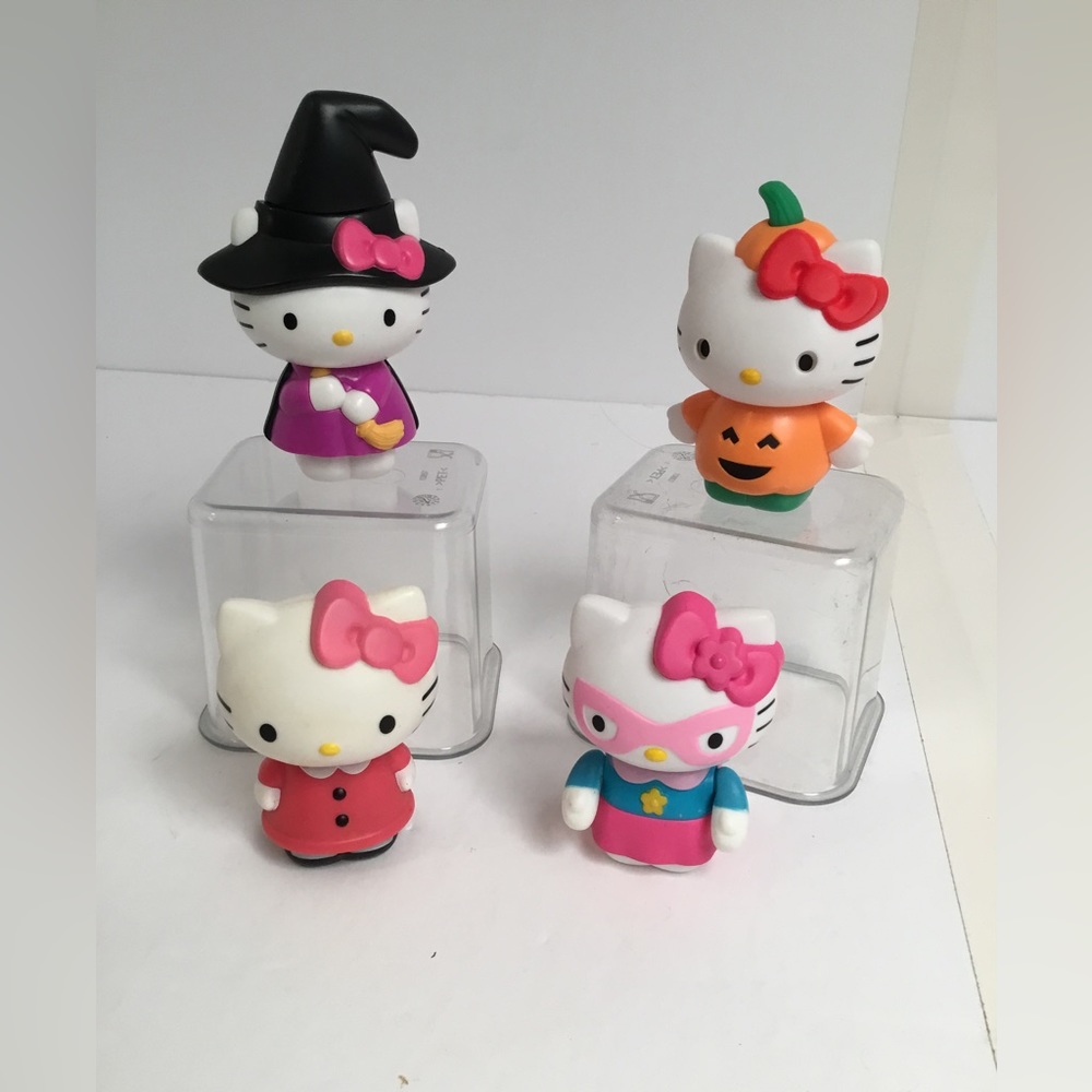 Sanrio McDonalds Hello Kitty 2019 Halloween and 2015 bobble head toy.  Lot of 4